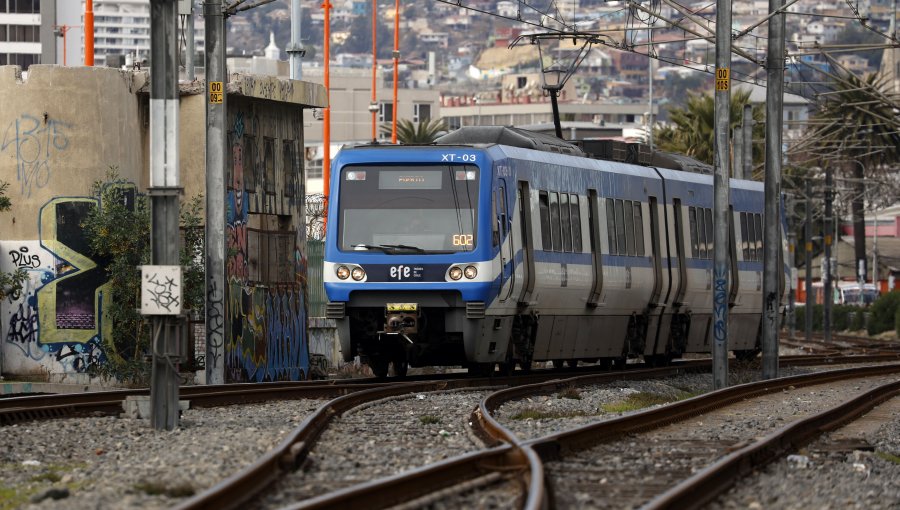Concejo Municipal de Valparaíso emplaza al Gobierno a considerar a la comuna en el trazado del tren que conectará con Santiago