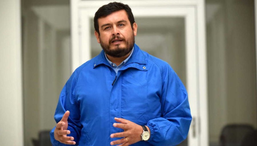 Alcalde de La Higuera y proyecto Dominga: "¿Cuándo vamos a hablar del hombre y dejar de hablar de los pescaditos y los pajaritos?”