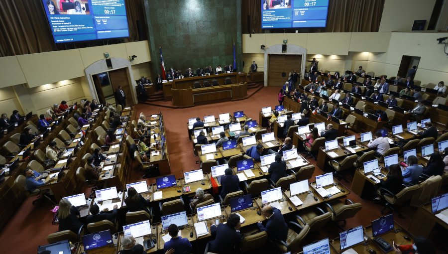 Senado elige a integrantes de la comisión bicameral que revisará el reglamento para el proceso constituyente