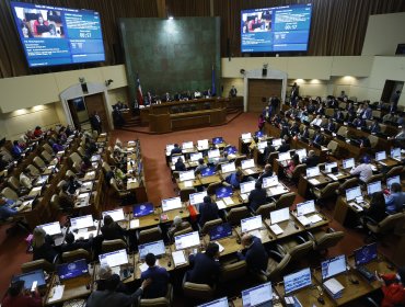 Senado elige a integrantes de la comisión bicameral que revisará el reglamento para el proceso constituyente