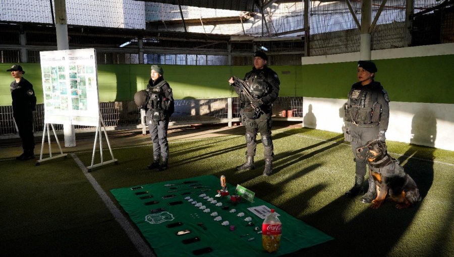Nuevo operativo en cárceles del país permitió incautar armas blancas, drogas, celulares y licor artesanal