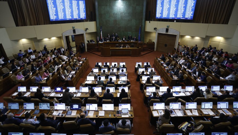 Cámara de Diputados elige a integrantes de comisión bicameral que revisará el reglamento para el proceso constituyente