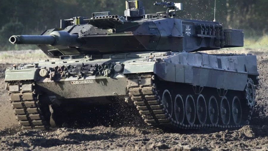 Alemania enviará 14 tanques Leopard 2 a Ucrania para que los utilice en la guerra contra Rusia