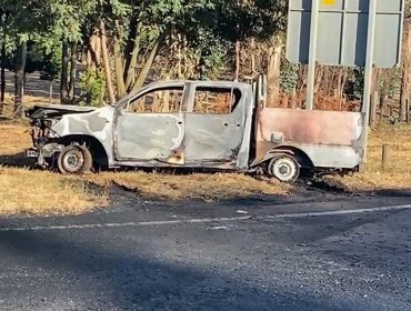 Sujetos armados intimidaron a trabajador y lo obligaron a instalar camioneta en ruta de La Araucanía para quemarla