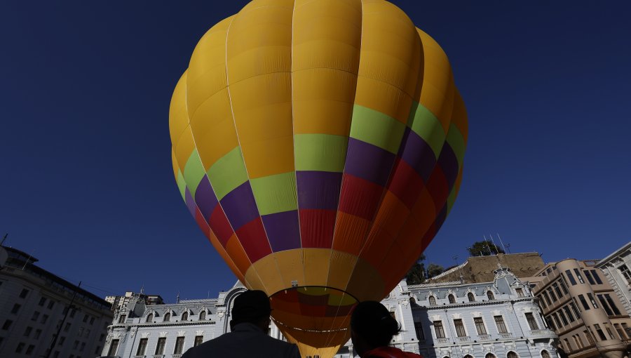 El show de globos que cautivara a los porteños