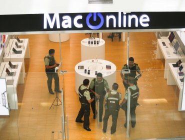 Nuevo robo a tienda de Mac Online: Ahora en Plaza Egaña con balazos incluidos de Carabineros