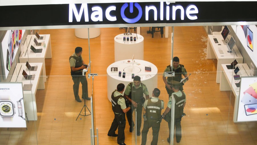Nuevo robo a tienda de Mac Online: Ahora en Plaza Egaña con balazos incluidos de Carabineros