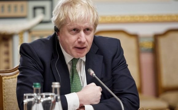 Boris Johnson reveló que Vladimir Putin lo amenazó con atacar Reino Unido con un misil durante una llamada telefónica