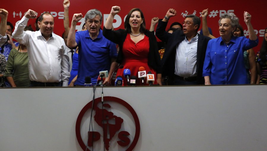 Comisión política del Partido Socialista: se postergó cerrar pacto y se hizo llamado a la unidad