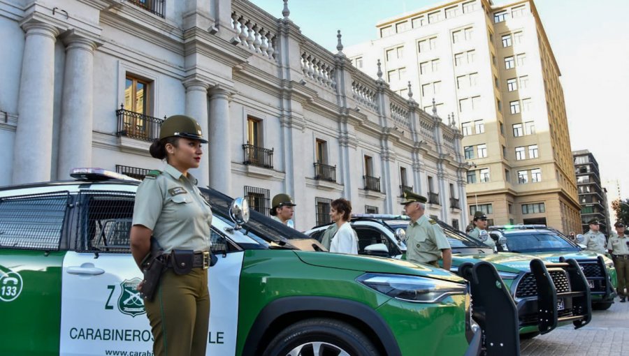 Carabineros recibió 150 nuevos vehículos que serán distribuidos en diferentes unidades operativas del país