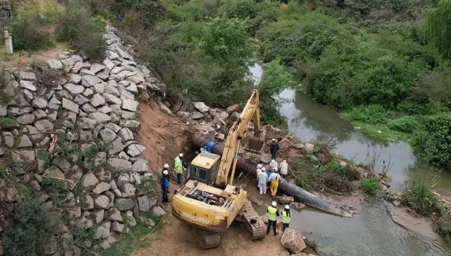 Superintendencia cursa millonaria multa a Esval por fallas reiteradas en tubería que transporta las aguas servidas de Quilpué y Villa Alemana