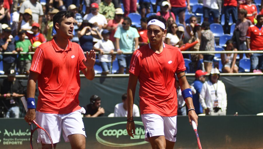 Alejandro Tabilo y Tomás Barrios le dieron el tercer punto a Chile en Copa Davis