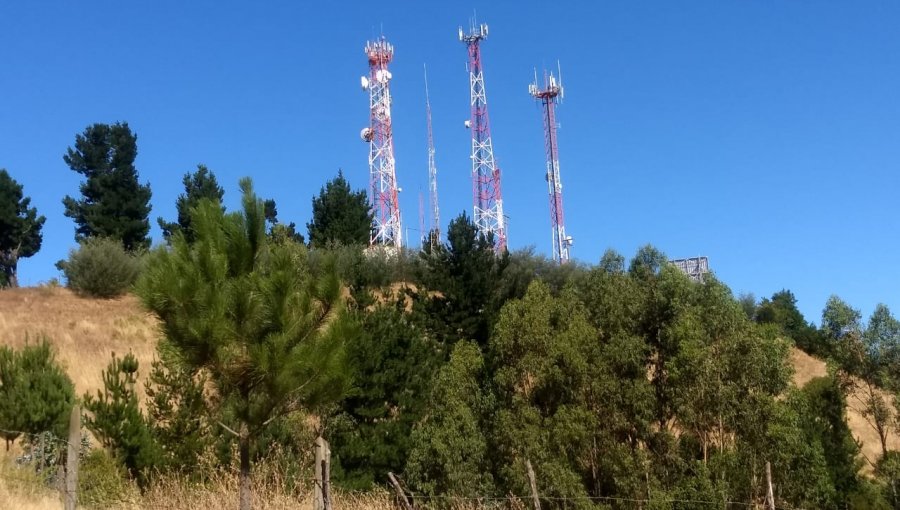 Se reporta caída de 137 estaciones de telecomunicaciones a raíz de los incendios forestales