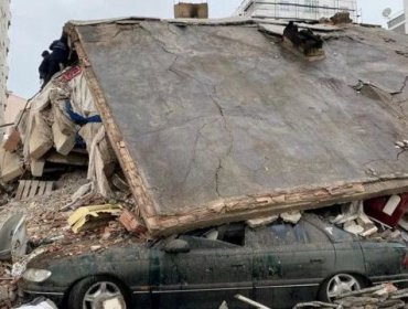 "Por lo menos muramos juntos en el mismo lugar": cómo se vivió el potente terremoto que sacudió a Turquía y Siria
