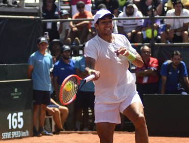 Cristian Garin debutó con triunfo en el ATP de Córdoba y, de momento, vuelve al top 100