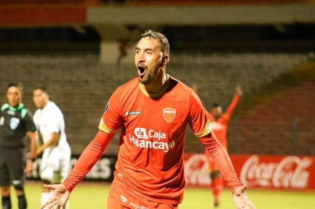 Un chileno anotó el primer gol de la Copa Libertadores 2023 en el partido entre Sport Huancayo y Club Nacional