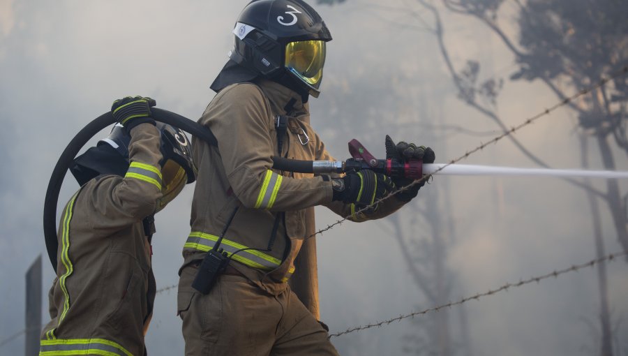 Bomberos de Vicuña fueron amenazados de muerte por una comunidad mapuche en Ercilla