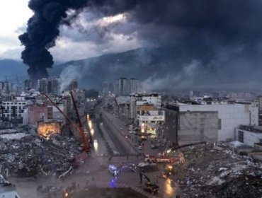 Número de muertos por el terremoto en Turquía y Siria supera los 11.000: crecen las críticas por la lentitud en la respuesta