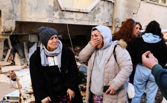 OMS advierte tras los terremotos en Turquía y Siria que "hay peligro real de un desastre secundario"