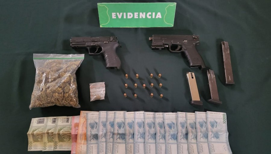 Detectan armamento, municiones y droga durante control vehicular en Quillota: detuvieron a los cuatro ocupantes