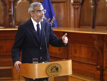Ministro de Justicia califica de "impostergable" la reforma al sistema de notarios