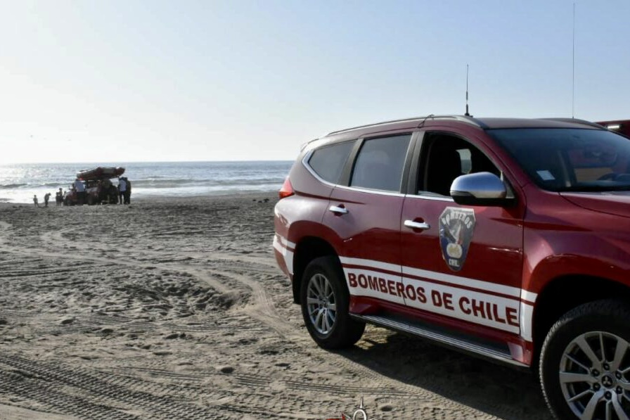 Un padre y su hijo perdieron la vida tras ahogarse en playa Hornitos de ...