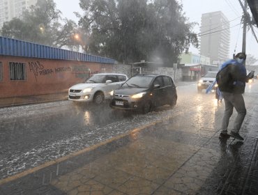 Al menos 100 personas quedaron aisladas por lluvias en Alto del Carmen