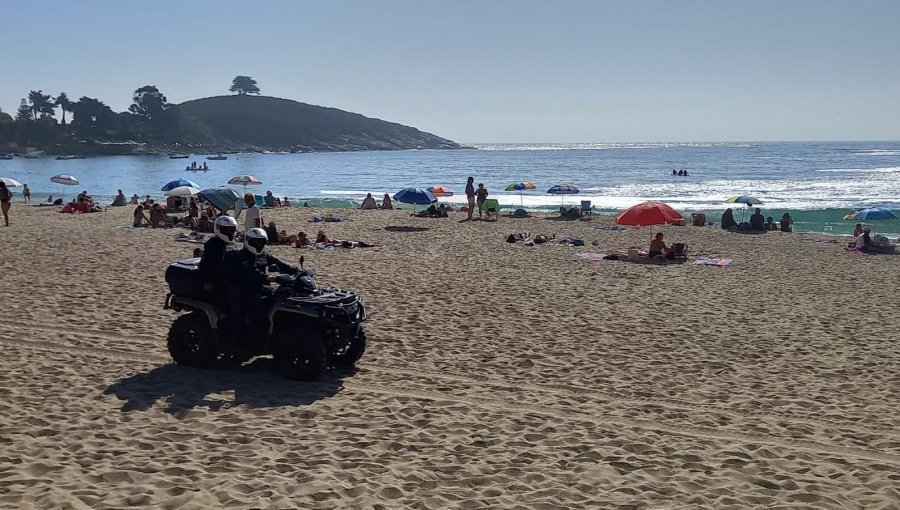 Fragata Portuguesa llega a Cachagua: Se prohibió el baño en playa de Zapallar