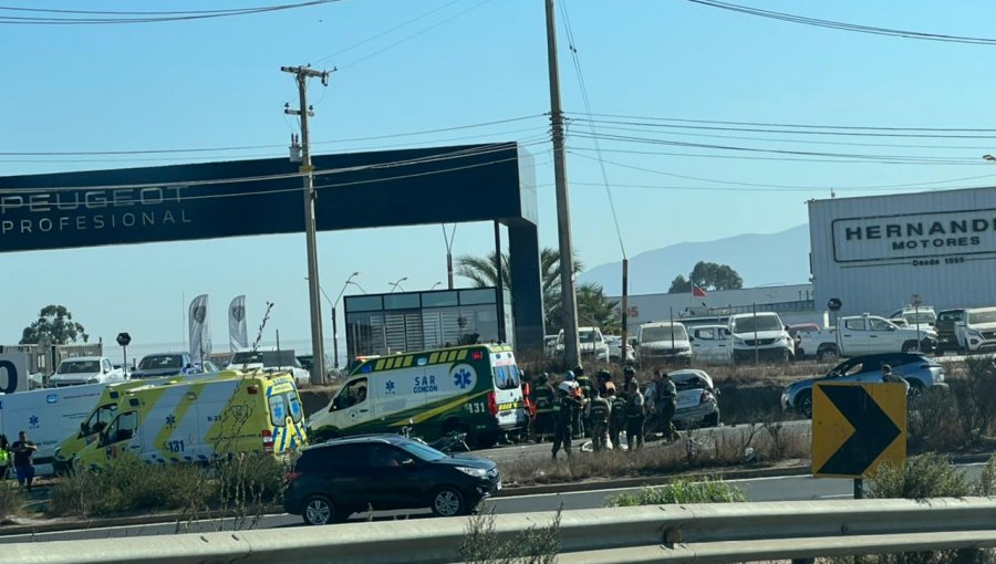 Violento accidente en ruta entre Viña y Concón: Un carabineros fallecido y 5 lesionados