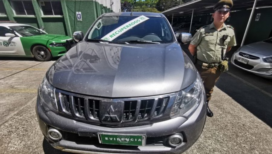 Carabineros recuperó tres vehículos con encargo por robo en Cerrillos