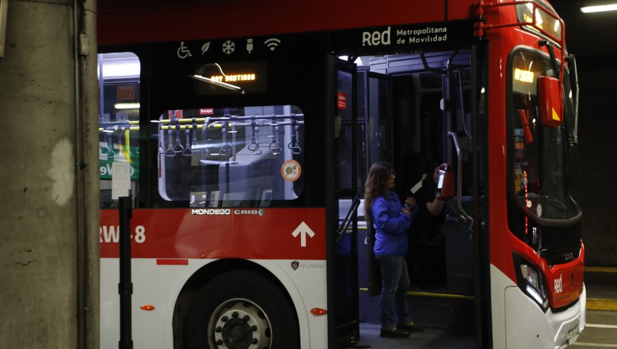 Anuncian medidas del "Plan Marzo": Más buses, reducción de tiempos de espera y mayor fiscalización