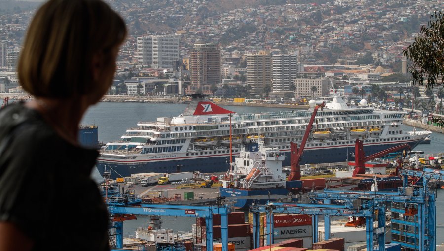Balance del verano en la región de Valparaíso: Más de 160 mil personas ingresaron por paso fronterizo y 280 mil por cruceros