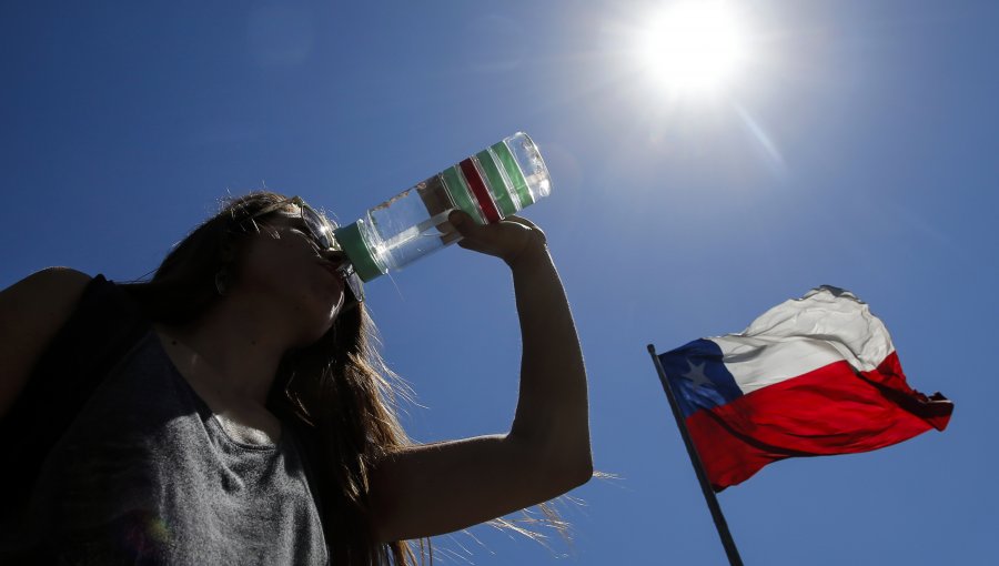 Santiago vivió el febrero más caluroso de los últimos 74 años: la capital registró en promedio 32,6°C diarios