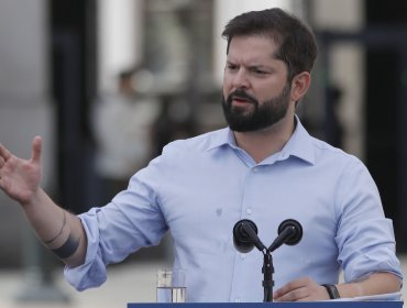 Encuesta Cadem: Gabriel Boric sigue aumentando su aprobación y llega al 35%