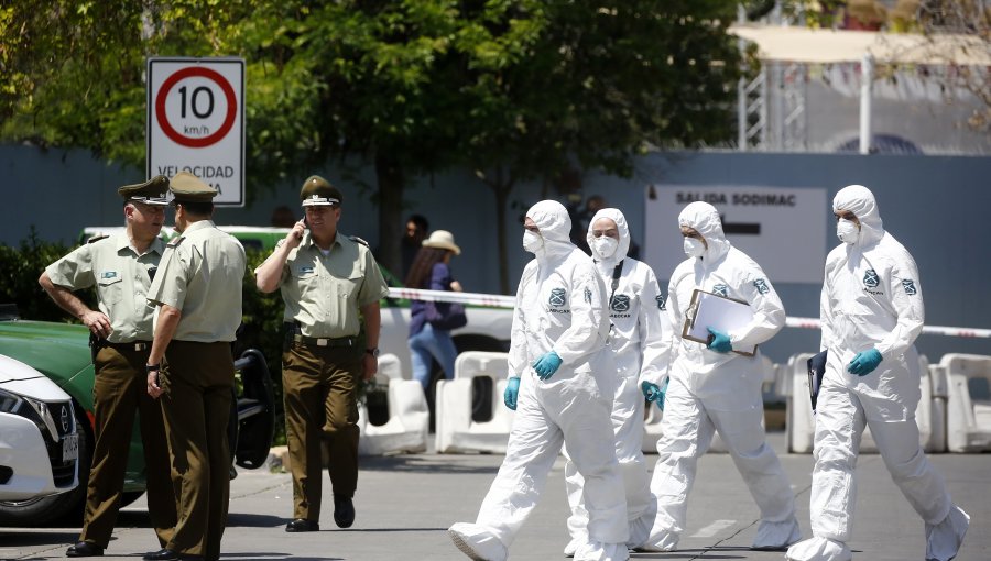 Hombre falleció tras llegar a comisaría de Estación Central pidiendo ayuda: presentaba una grave lesión cortopunzante en el pecho