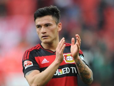 Bayer Leverkusen no querría la salida anticipada de Charles Aránguiz al Inter de Brasil