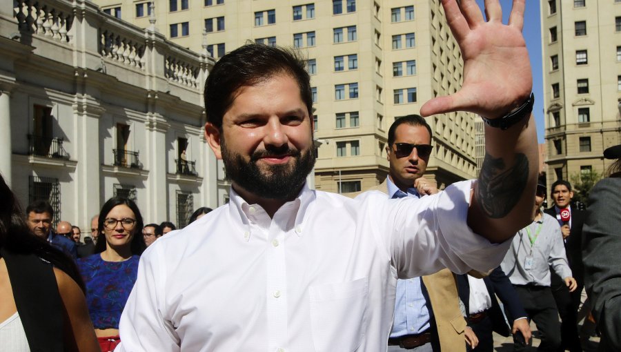 La carta que recibió el Presidente Gabriel Boric y lo emocionó: "haga lo que le diga su corazón"