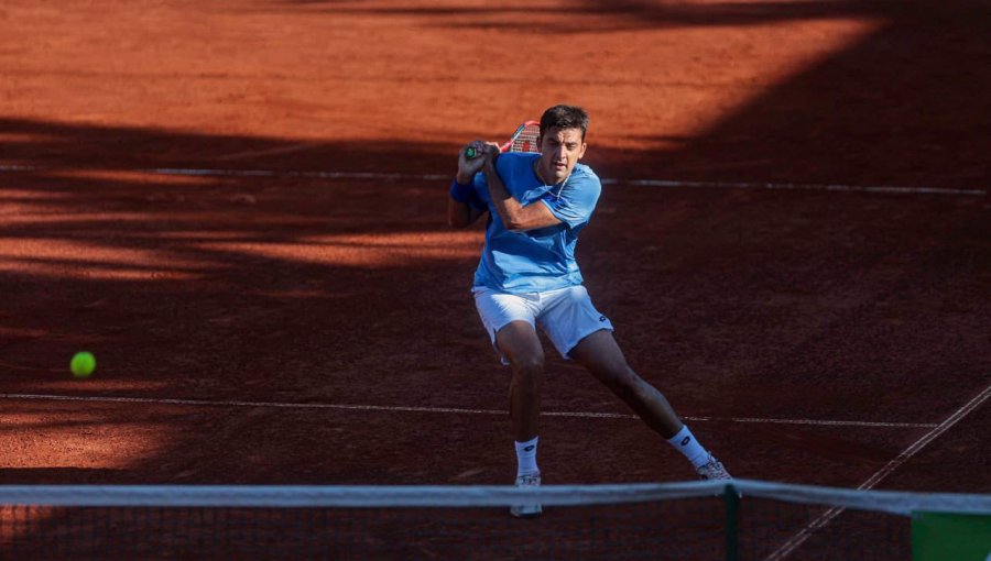 Tomás Barrios debutó con gran triunfo y avanzó a octavos del Challenger de Viña del Mar