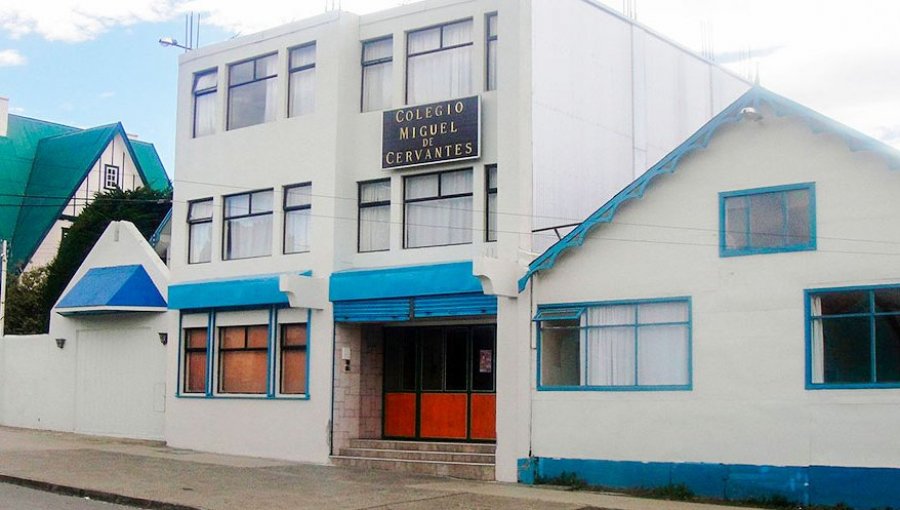 "Todos morirán mañana": Colegio de Punta Arenas debió suspender sus clases por amenaza de tiroteo