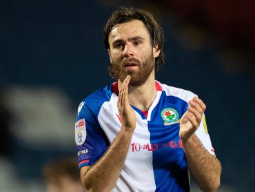 Ben Brereton anotó un gol en triunfo del Blackburn Rovers que sigue soñando con la Premier League