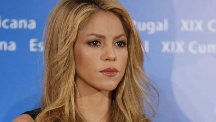 Shakira fue captada llorando al interior de una tienda en Nueva York: la consoló una seguidora