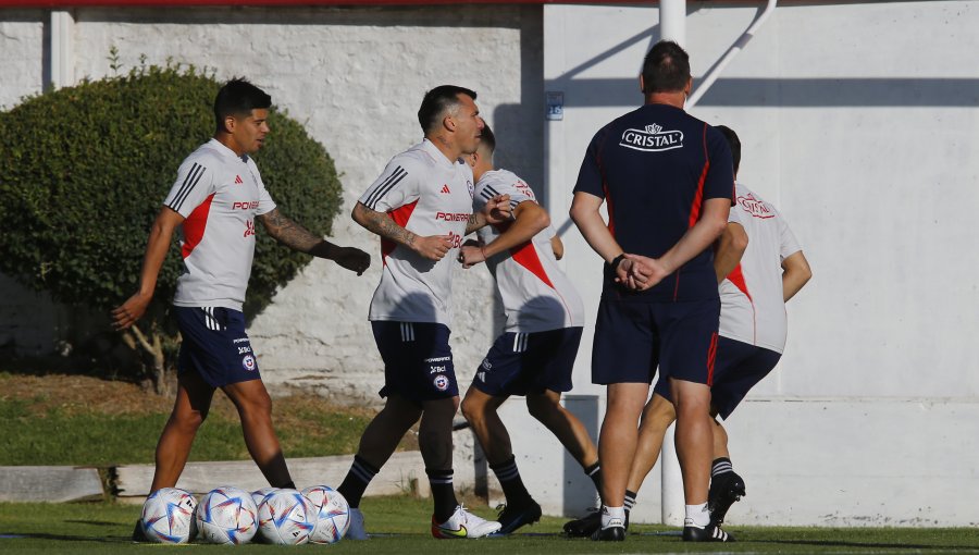 La Roja vivió su primer entrenamiento de cara al amistoso con Paraguay en el Monumental