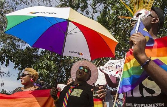 Uganda aprueba una de las leyes más duras del mundo contra la comunidad LGBT