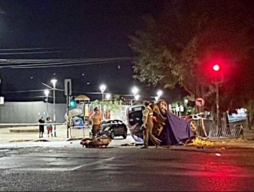 Tres fallecidos deja colisión entre un vehículo y una motocicleta que evadió un control policial en Conchalí