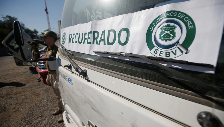 Carabineros recuperó camión robado que contenía ocho toneladas de queso