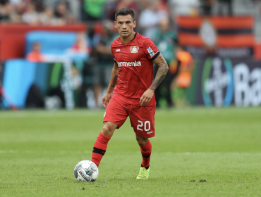 Charles Aránguiz volvió a las prácticas del Leverkusen tras superar una larga lesión