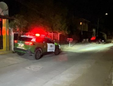 Hombre fue acribillado al interior de su vehículo en Cerro Navia: recibió al menos 15 disparos