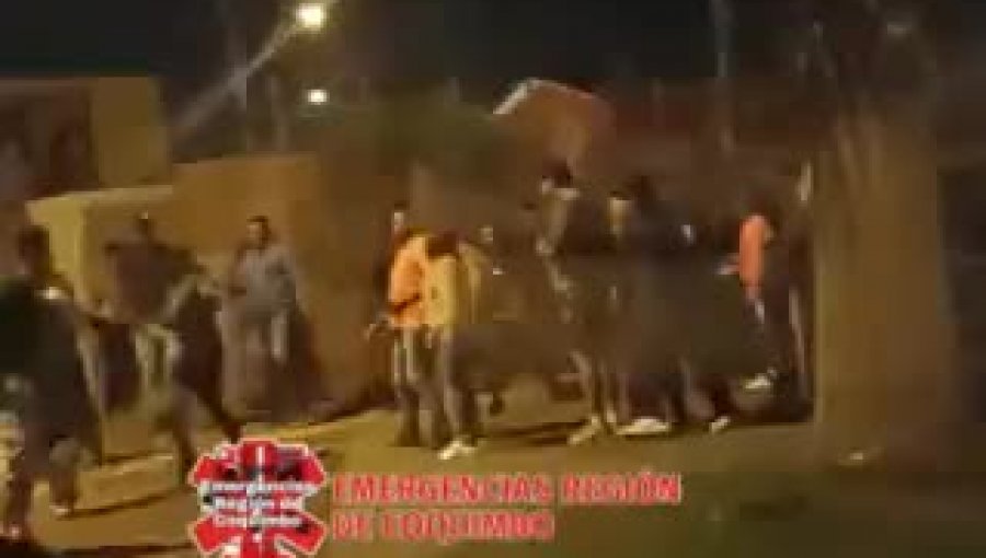 Vídeo: Violenta riña callejera en La Serena luego de una colisión múltiple