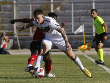 Palestino despertó sobre el final para quedarse con el triunfo ante Magallanes