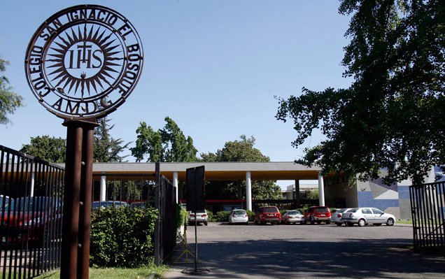 Ordenan incautar cámaras de seguridad del Colegio San Ignacio El Bosque de Providencia por denuncia de abuso sexual